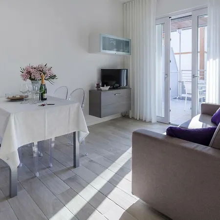 Apartman Holiday Condominio Vivaldi Ivn01528 Dya